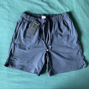 NWT The Universal Tennis One Short (Lined) - Fabletics